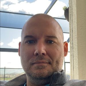 Meet your Posher, Adrian